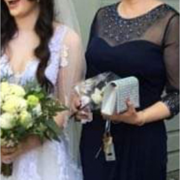 Mother of the Bride gown - Picture 4 of 7